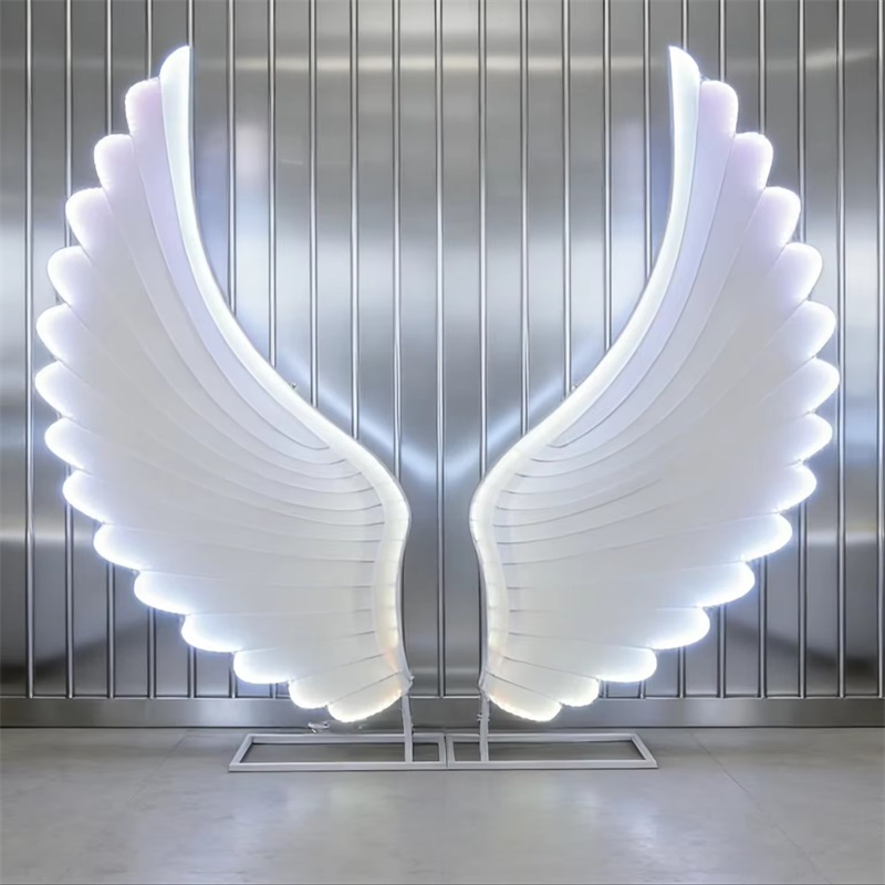 Glowing Angel Wings Light Prop - đánh giá và giá Event & Party Supply Photos