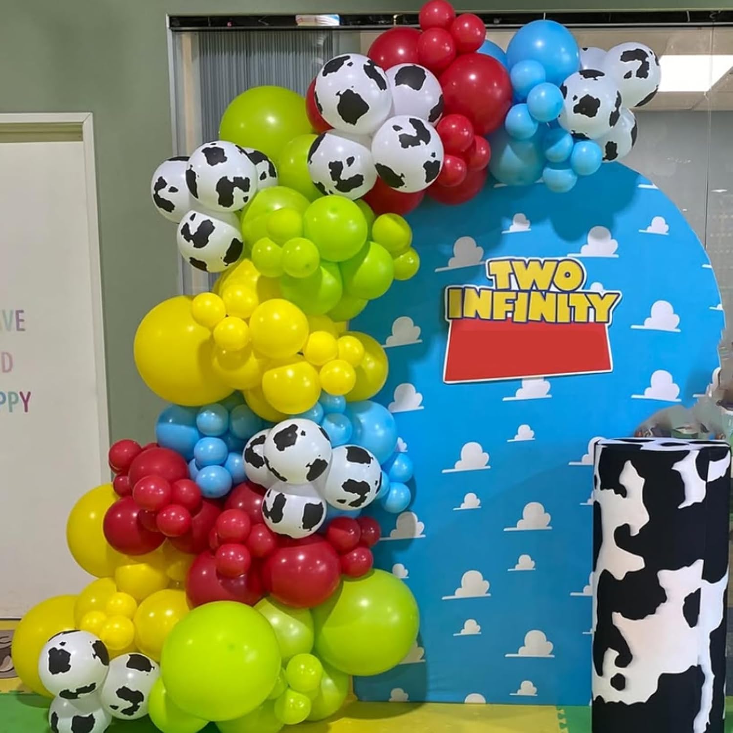 BOY Story 5 Birthday Balloon A - đánh giá và giá Balloon Arch Kit